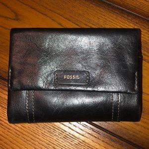 Fossil wallet
